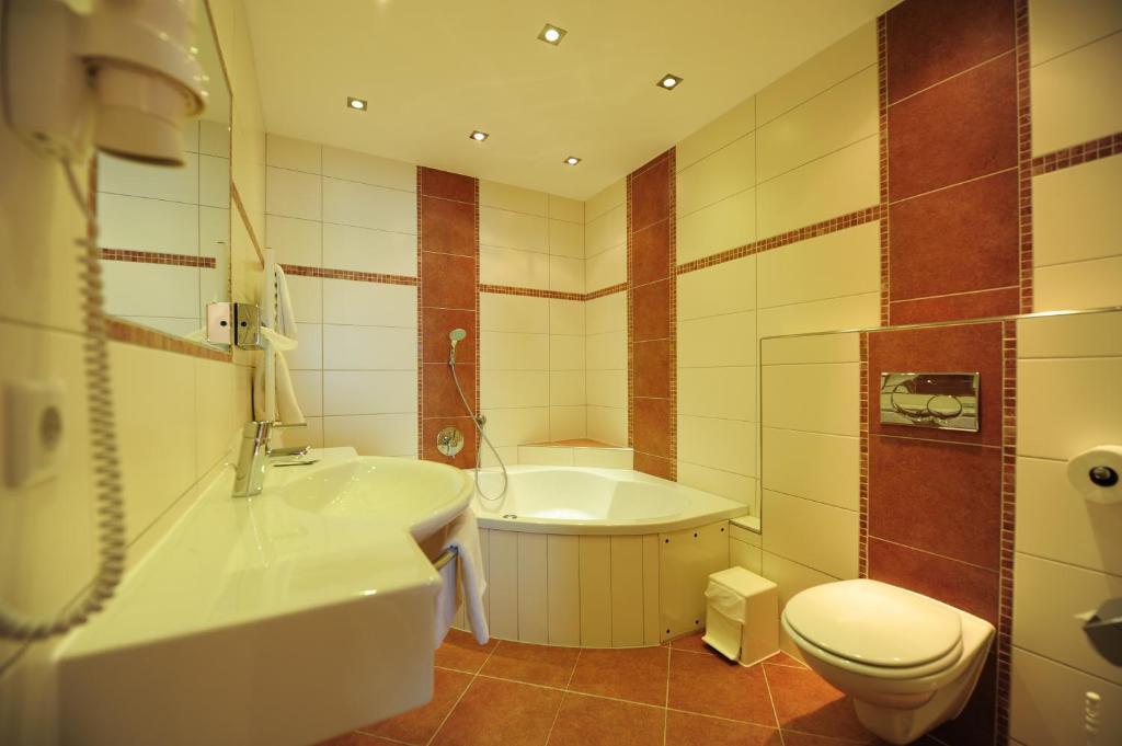 Hotel Toni Galtuer Room photo